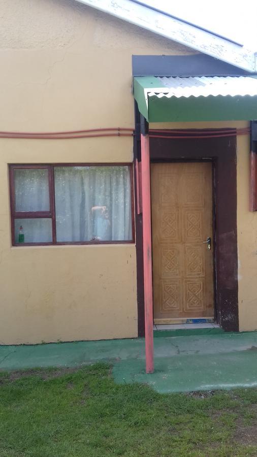 Imka Trinity Retreat Hotel Stormsrivier Exterior foto